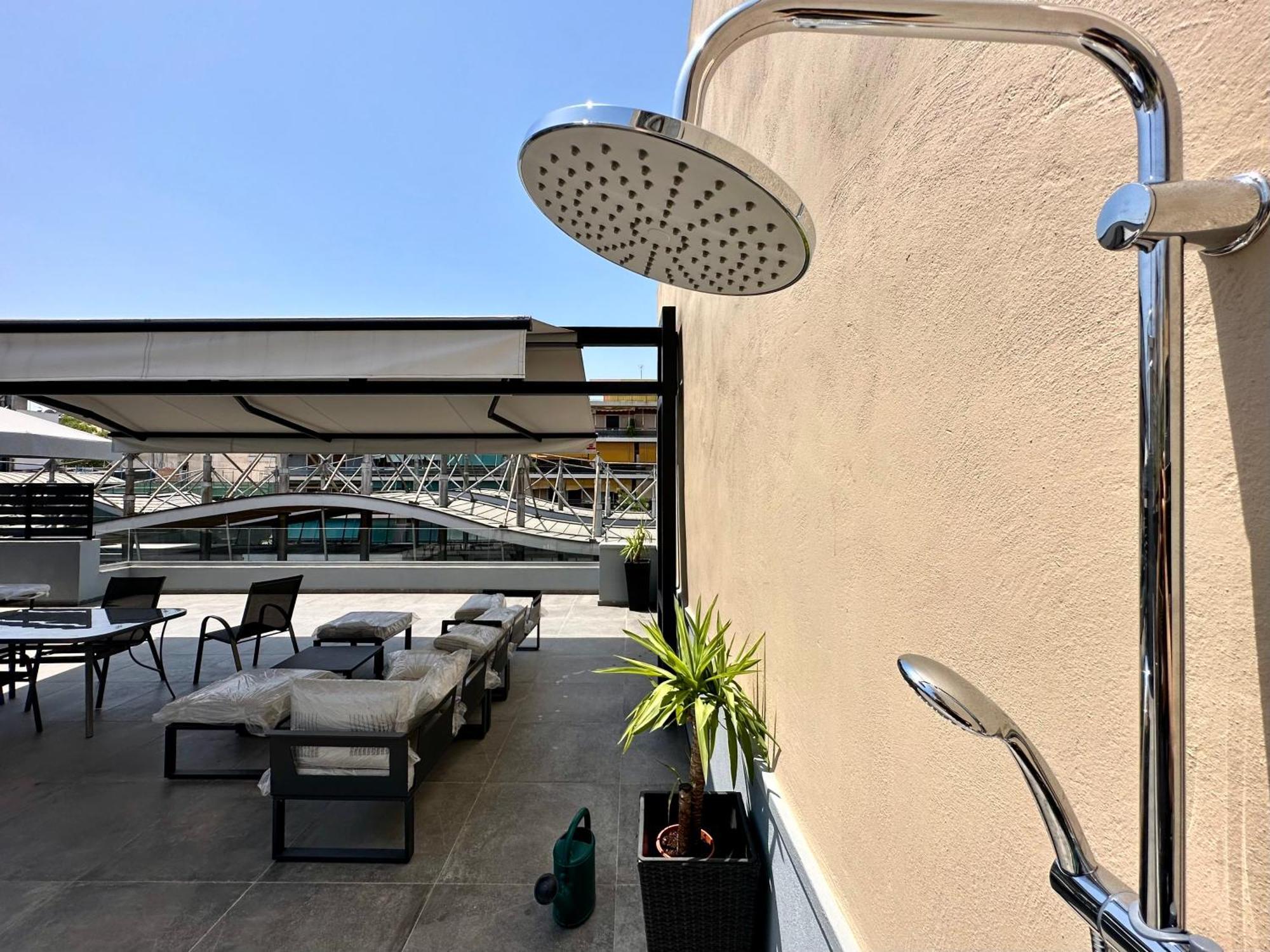 T&T Luxury Apartments - Rooftop Jacuzzi Athens Exterior photo